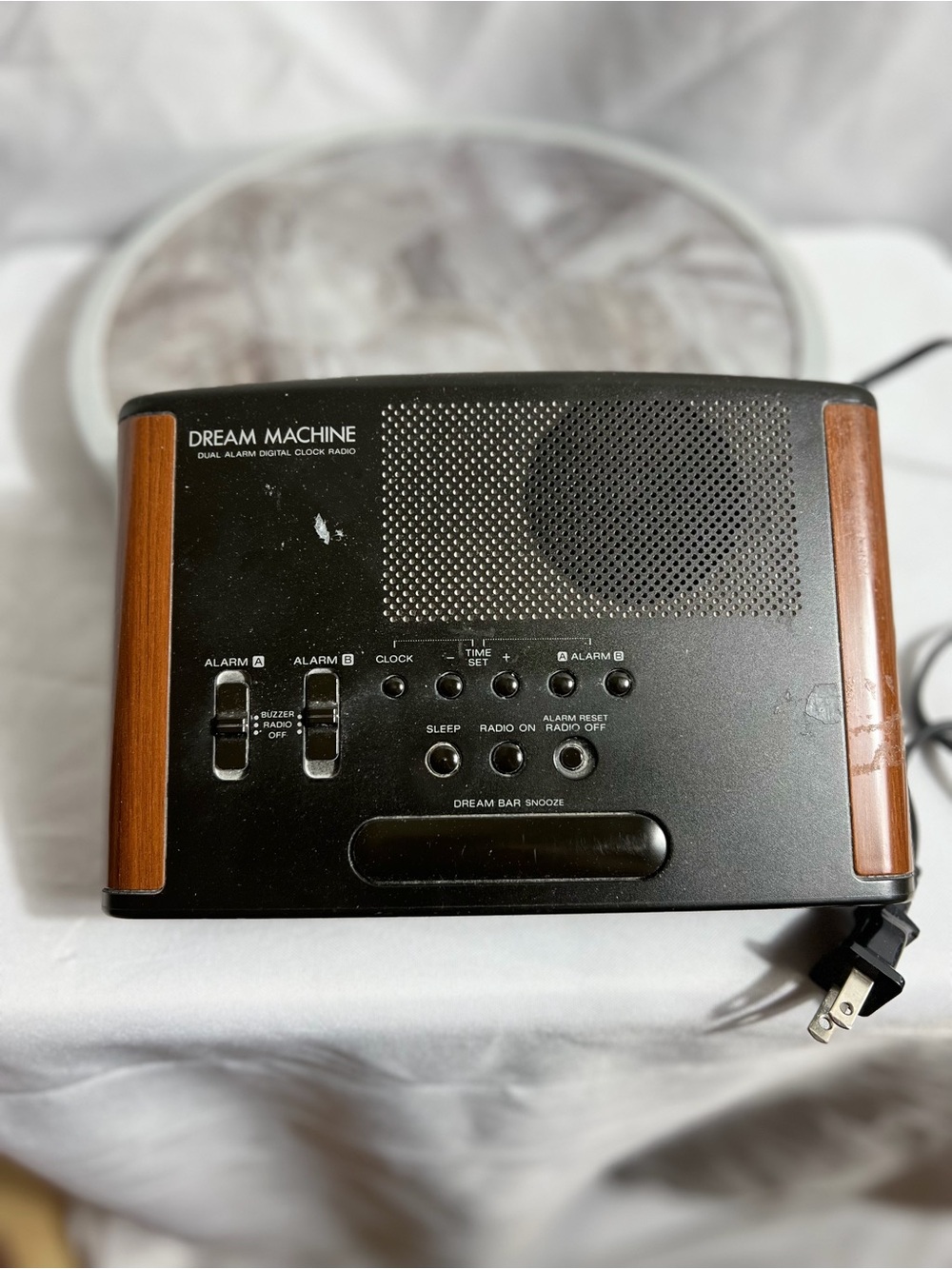 Vintage Sony Dream Machine ICF-C420 Dual Alarm AM/FM Clock Radio Woodgrain